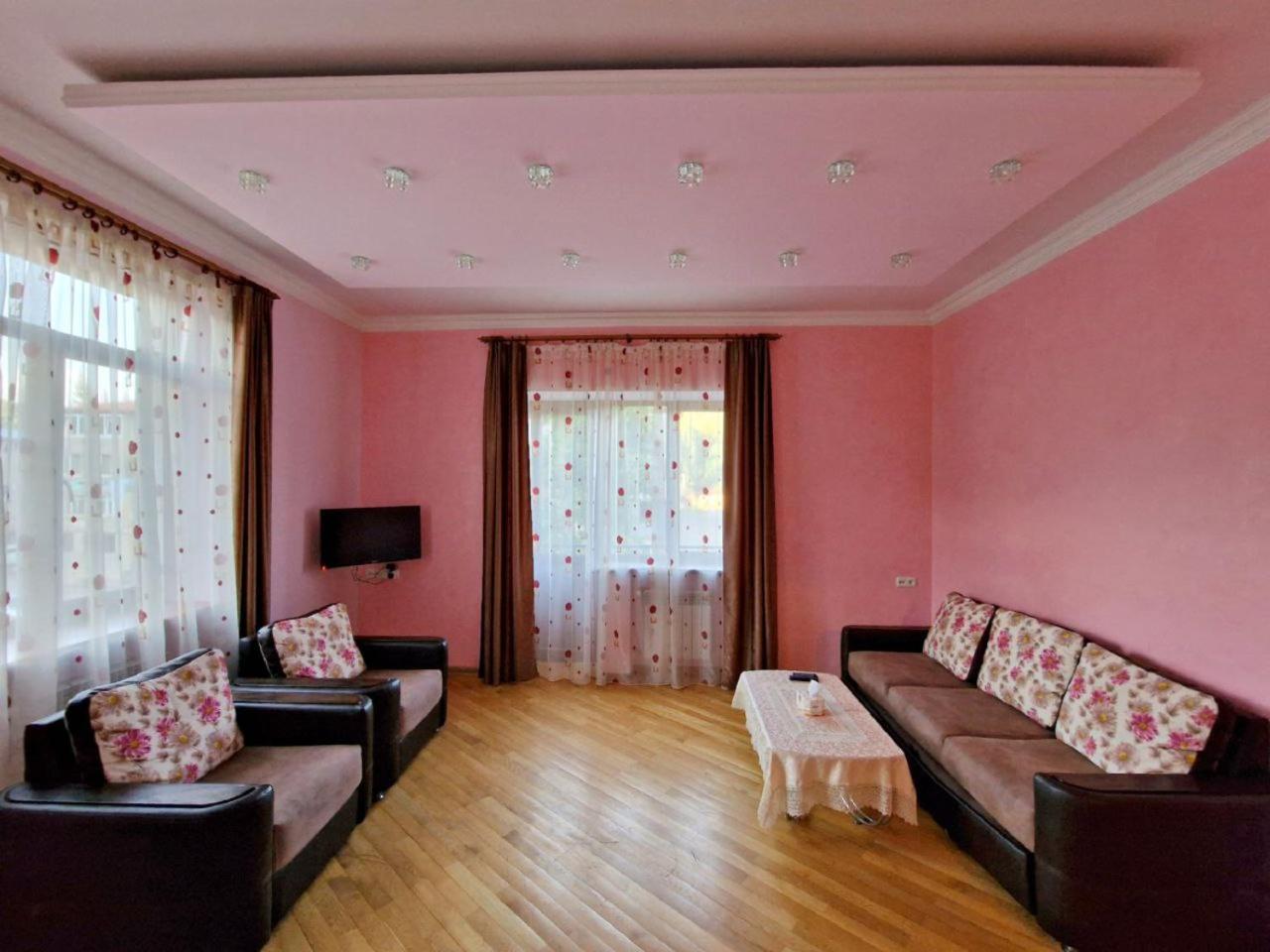 Jermuk Villa Imperial Экстерьер фото